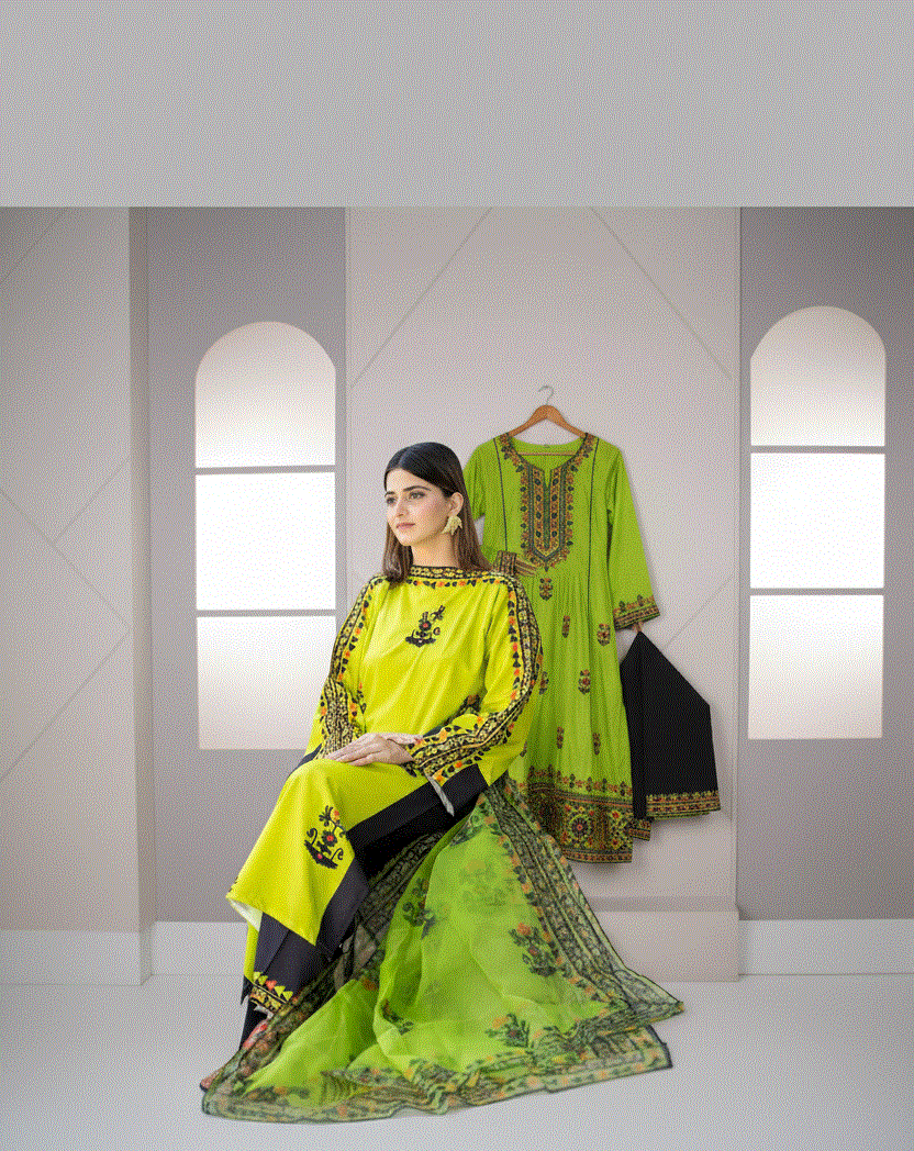 3 Piece Suits for Women in Pakistan